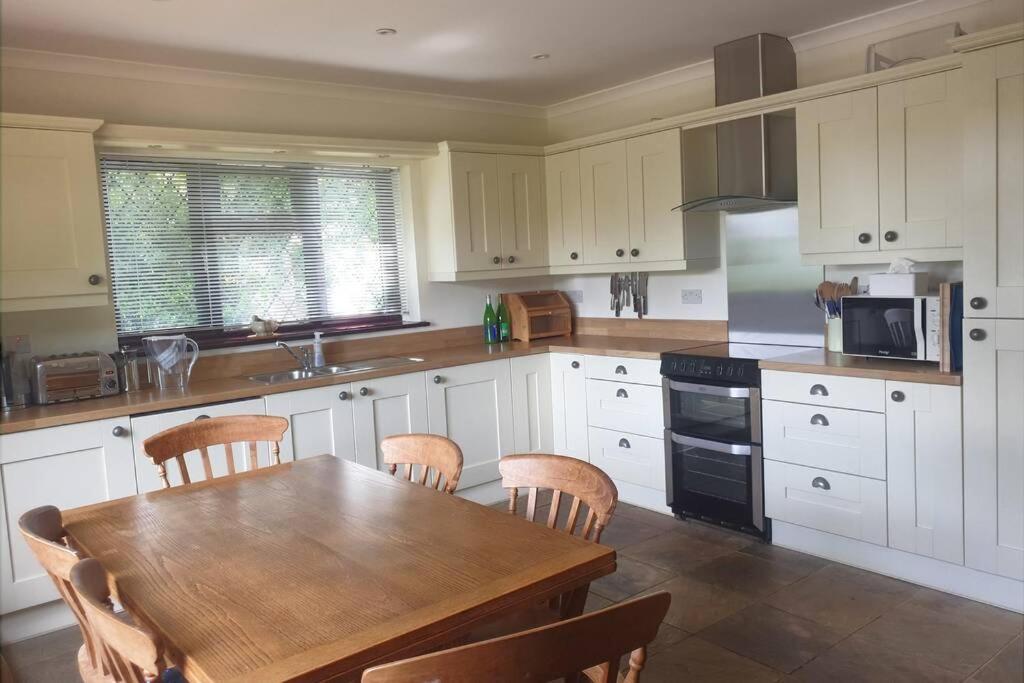 Ashwood Holiday Cottage. Ashford  Eksteriør bilde