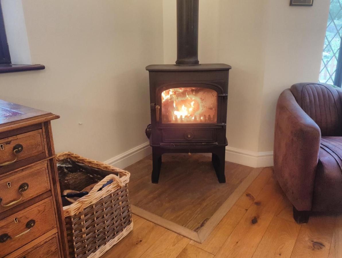 Ashwood Holiday Cottage. Ashford  Eksteriør bilde